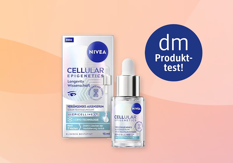 NIVEA Cellular Epigenetics Verjüngendes Augenserum in transparentem Tropffläschchen mit silbernem Verschluss neben der Produktkartonage mit blauen Schriftzügen und dem Text „CELLULAR EPIGENETICS“, „Verjüngendes Augenserum“, „mit EPICELLINE® + CRYO-TECHNOLOGIE“, „15 ml“, rechts oberhalb Kreis mit weißem Text „dm Produkttest!“