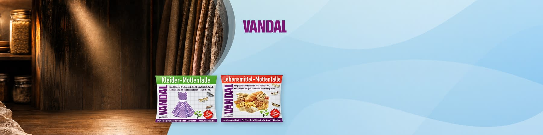 Zwei Packungen Mottenfallen nebeneinander auf hellem Hintergrund: links grün beschriftete „Kleider-Mottenfalle“ mit violettem Kleid-Symbol und Marke „VANDAL“, rechts rot beschriftete „Lebensmittel-Mottenfalle“ mit Bild von Gebäck und der Marke „VANDAL“