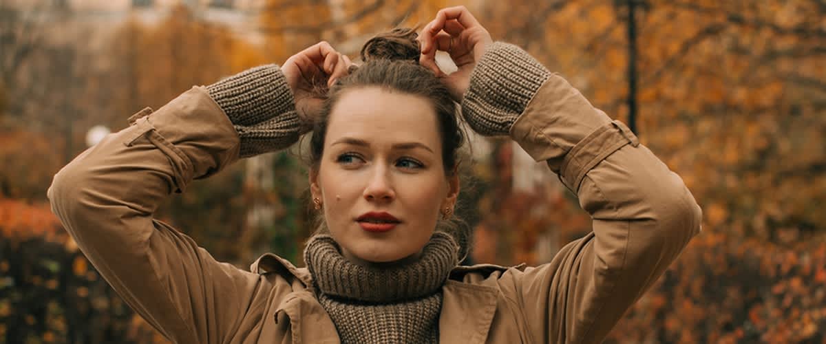 Frau mit roten Lippen 