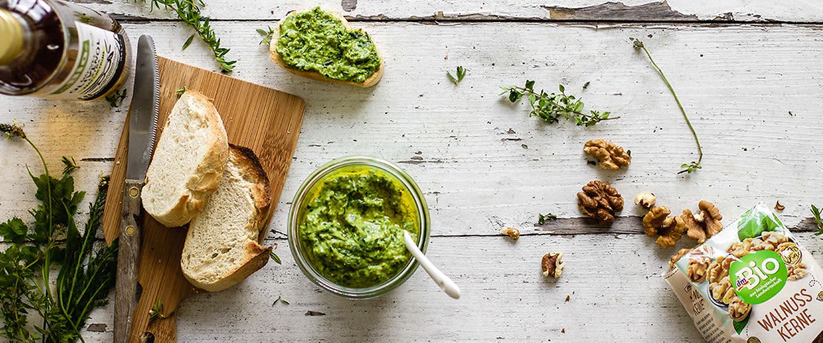 Wildkräuterpesto