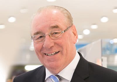 Porträt Günter Bauer