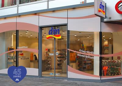 dm Filiale Front