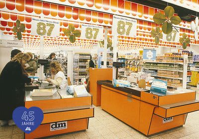 dm Ladenbau 1976 bis heute
