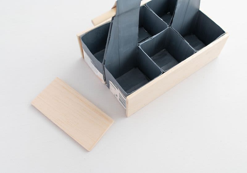 Geschenkobx Holz aufkleben