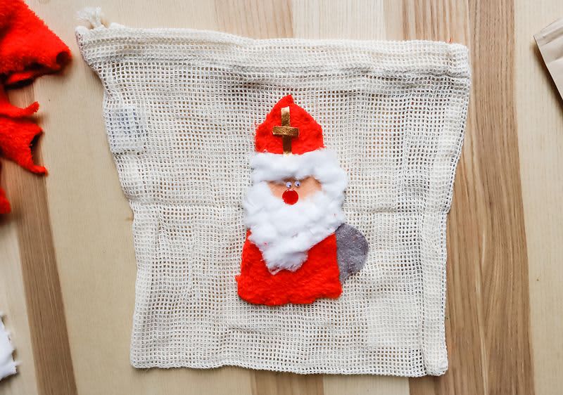 Nikolaus auf Obstsackerl