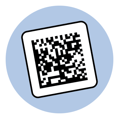 Ein schwarz-weißer QR-Code auf einem hellblauen Hintergrund