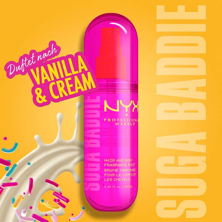 rosa-pinke Spraydose von NYX Professional Makeup mit Aufschrift „Vanilla & Cream“ und dekorativer Milch- und Streuseldekoration auf gelbem Hintergrund
