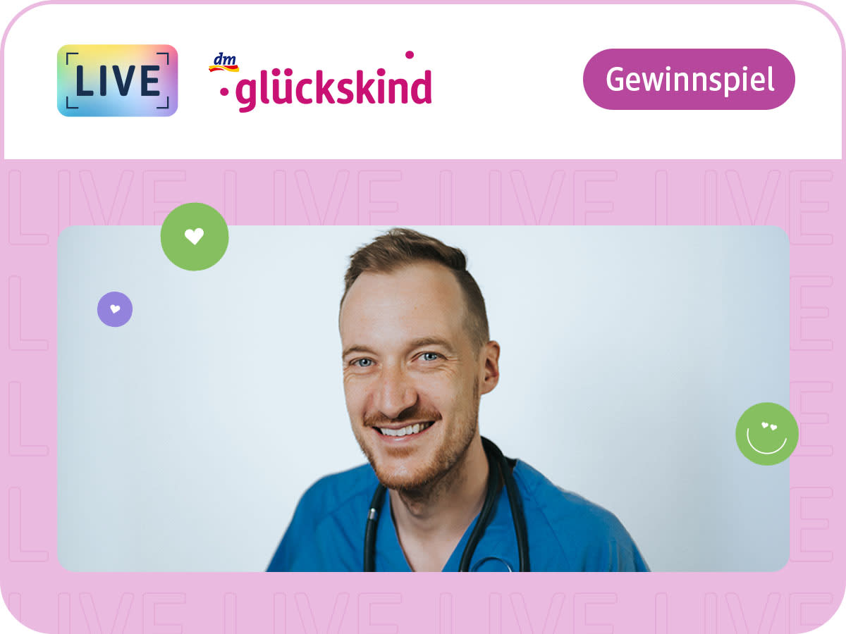 Dr. Konstantin Wagner lächelt in die Kamera, darüber das glückskind Logo sowie der Hinweis auf ein Gewinnspiel