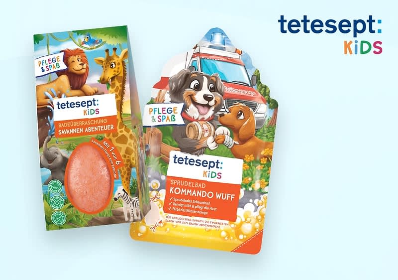 Zwei Tetesept Kids Badezusätze liegen nebeneinander, links eine Packung mit einem Bild von einem Löwen und einer Giraffe, rechts eine Packung mit einem schimmernden Elfenzauber-Motiv und einem kleinen Einhorn, oben rechts das Tetesept Kids Logo in blauer und bunter Schrift