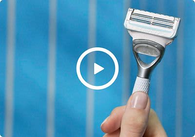 Entdecke das Gillette Venus Satin Care Gel für die Intimrasur.