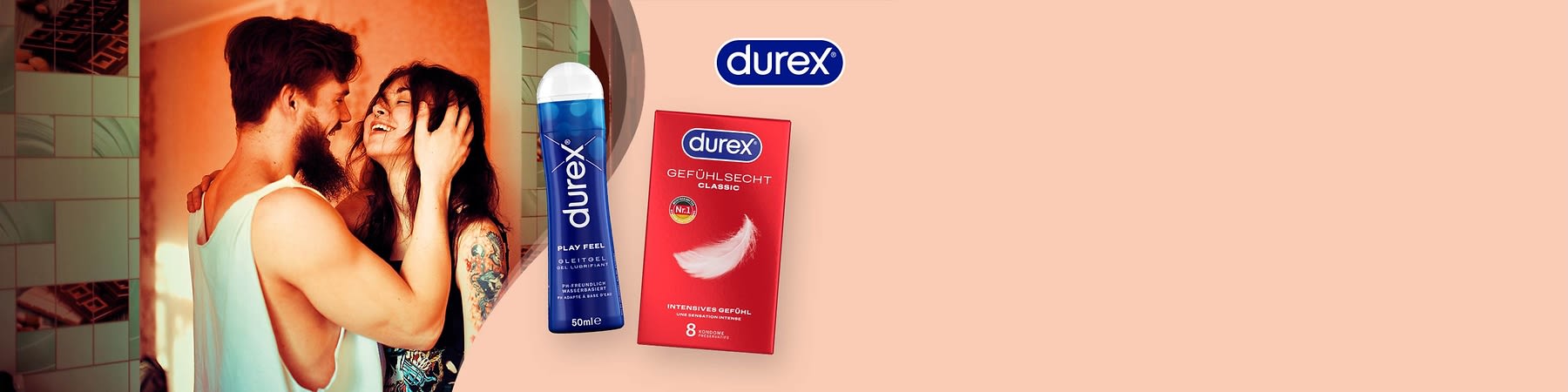Gleitgele und Kondome vor hellorangenem Hintergrund mit Durex Logo