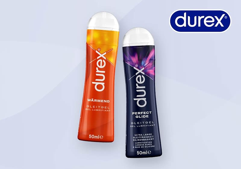 Gleitgele von Durex auf hellblauem Hintergrund