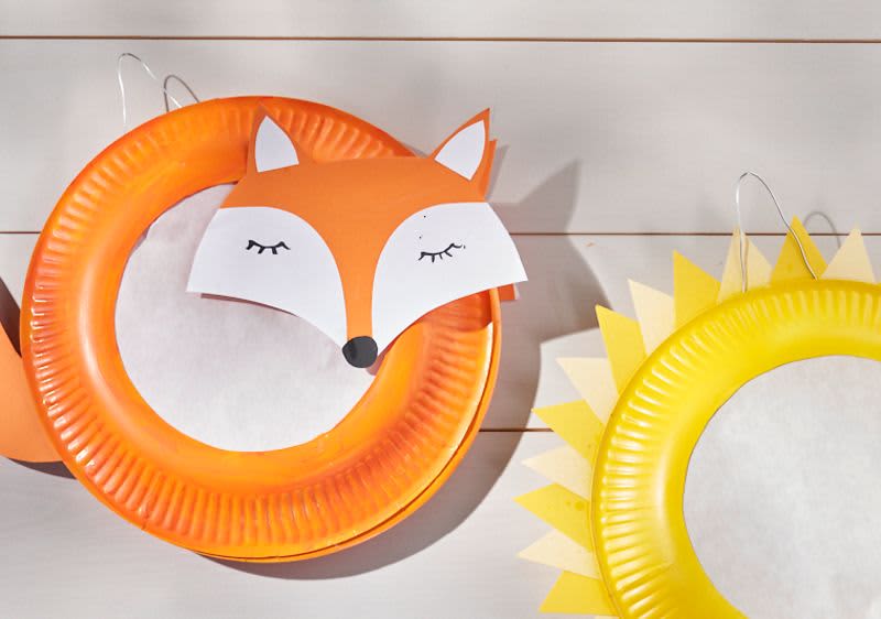 Fuchs-Laterne aus Papptellern