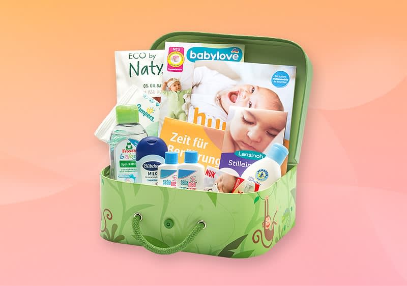 das glückskind-Köfferchen vollgepackt mit Produkten zur Geburt