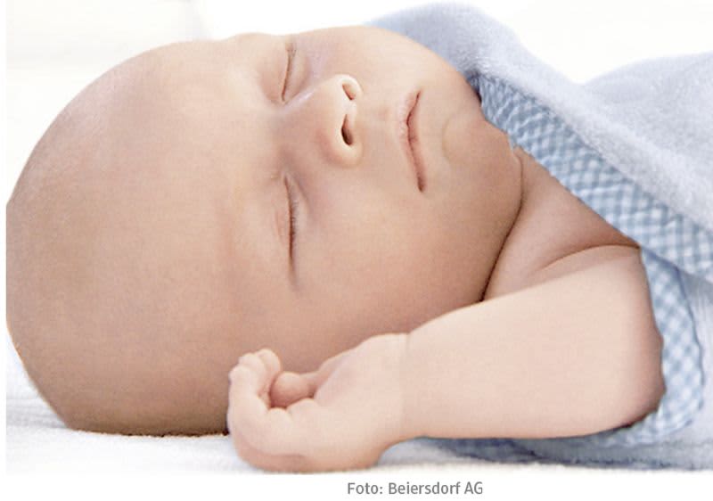 Tiefe Entspannung nach der Babymassage