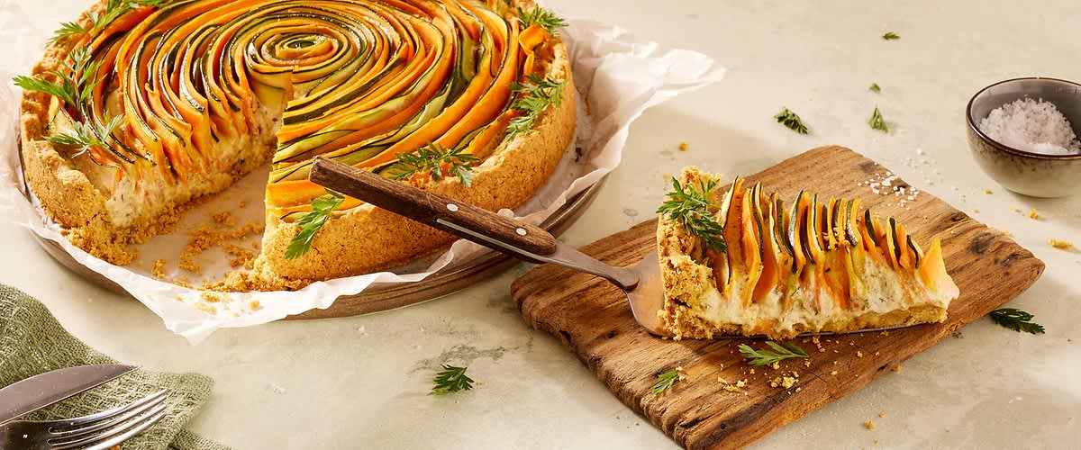 Vegane Quiche mit Möhren und Zucchini