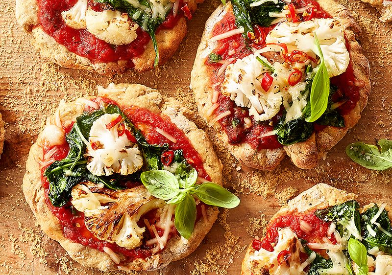 Vegane Pizza mit Mandelmehl