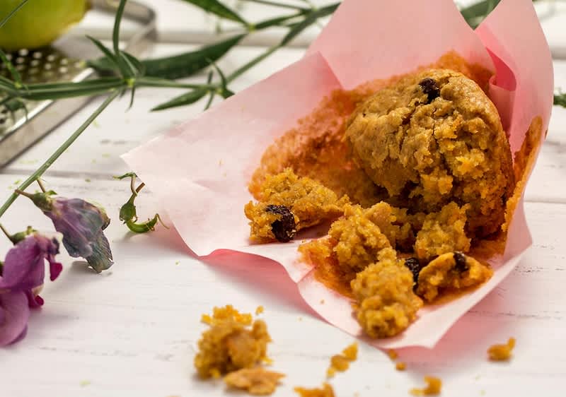 Probiere vegane Muffins mit Karotte