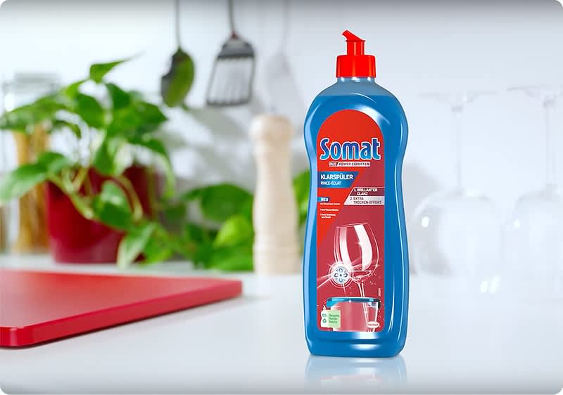 Hier geht's zum Anwendungsvideo wie du den Klarspüler von Somat verwendest.
