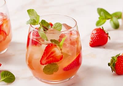 Sommer-Drink mit Cold Brew-Tea