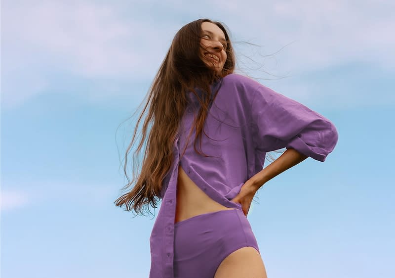 Frau in Unterwäsche