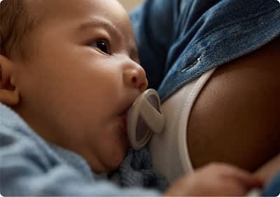 Wie Stillen an der Brust mit MommyFeel