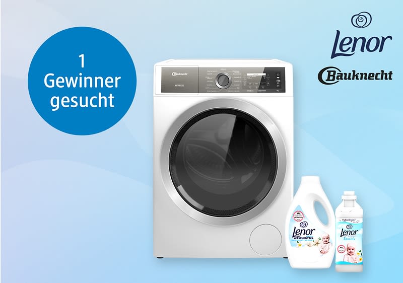 Eine weiße Bauknecht-Waschmaschine mit einem schwarzen Bullauge steht vor einem blauen Hintergrund, daneben befinden sich zwei Lenor-Produkte, ein großes weißes Flüssigwaschmittel und ein kleinerer weißer Weichspüler, beide mit dem Lenor-Logo und blauen Deckeln, oben rechts sind die Logos von Lenor und Bauknecht zu sehen, links steht in einem blauen Kreis der Text 1 Gewinner gesucht
