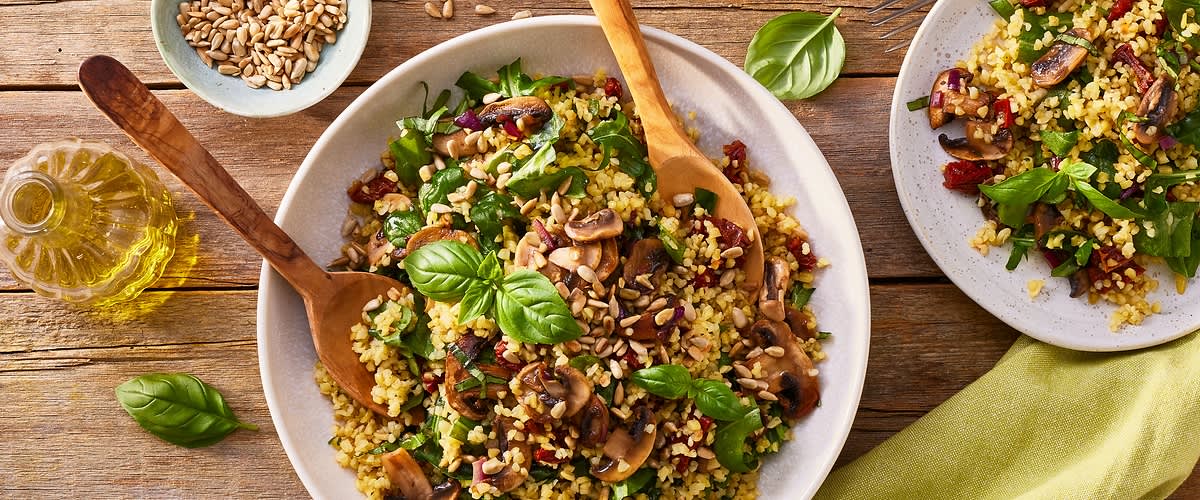 Bulgursalat mit gebratenen Pilzen