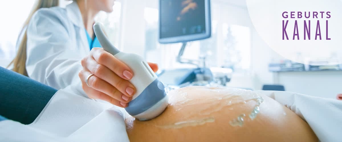 Ultraschalluntersuchung einer schwangeren Frau