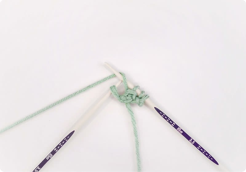 Gestricktes Baby-Halstuch Schritt 3