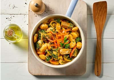 Vegane Grünkohlpfanne mit Gnocchi