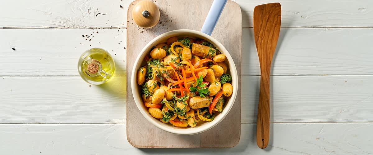 Vegane Grünkohlpfanne mit Gnocchi