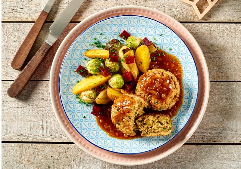 Vegane Hacksteaks in Bratensauce