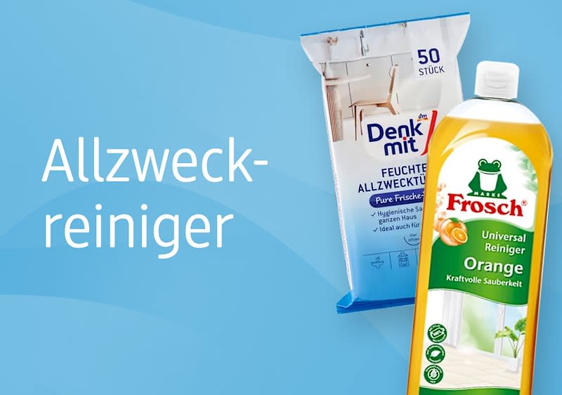 Links im Bild steht der weiße Text „Allzweckreiniger“ auf hellblauem Hintergrund, rechts eine Packung Denkmit Feuchte Allzwecktücher mit der Aufschrift „50 Stück“ und eine Flasche Frosch Universal Reiniger Orange