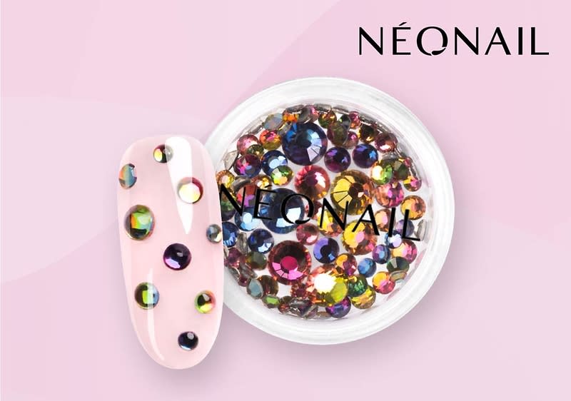 NEONAIL Inspiration finden