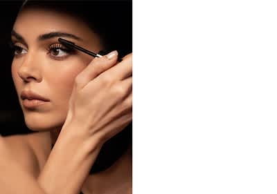 Panorama Mascara Kendall Jenner Bild 1