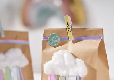 Ergebnis Geschenktüte Regenbogen 2