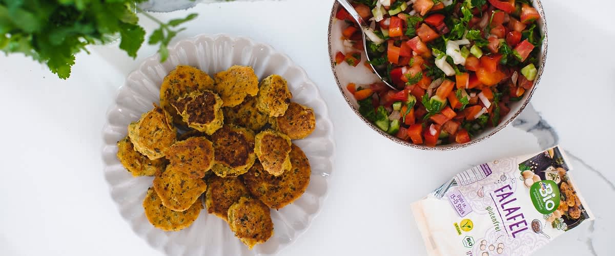 Falafel Salat Aufmacher