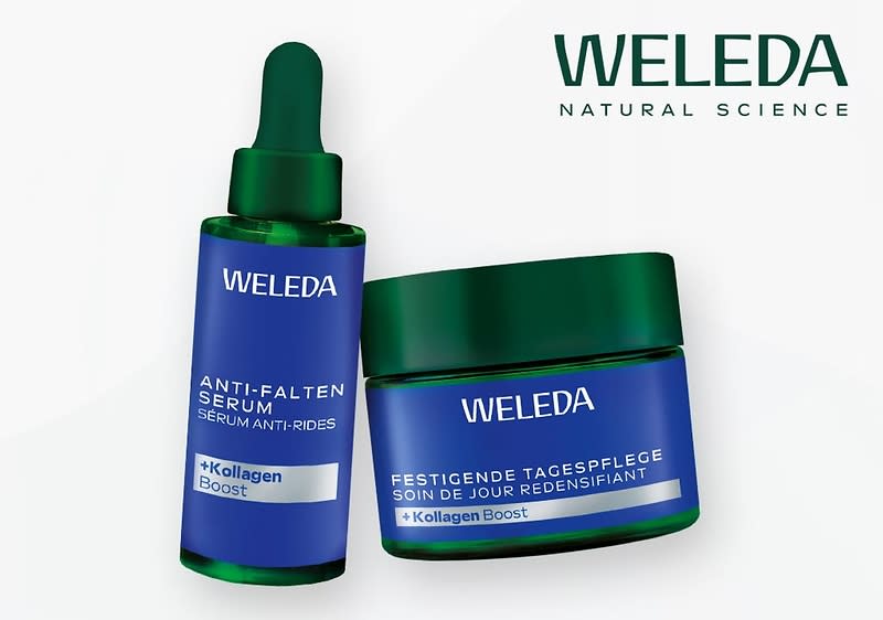 Zwei Weleda Hautpflegeprodukte mit blauem Etikett und grünem Deckel, links ein Anti-Falten Serum mit Pipette und rechts eine festigende Tagespflege, beide mit Kollagen Boost, daneben das Weleda-Logo mit dem Schriftzug Natural Science