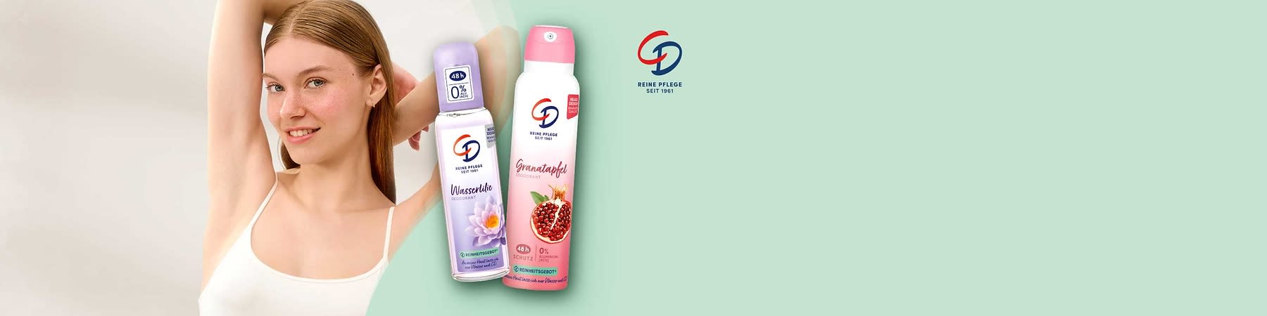 Zwei Deodorant-Dosen der Marke CD auf hellgelbem Hintergrund, links eine lila Roll-on-Flasche mit Aufschrift „Wasserlilie“, rechts ein rosa Spray mit Aufschrift „Granatapfel“, oben rechts Logo „CD Reine Pflege seit 1961“
