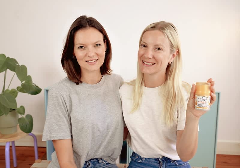 HALLOHEBAMME - Anwendungsvideo Bäuchlein Öl