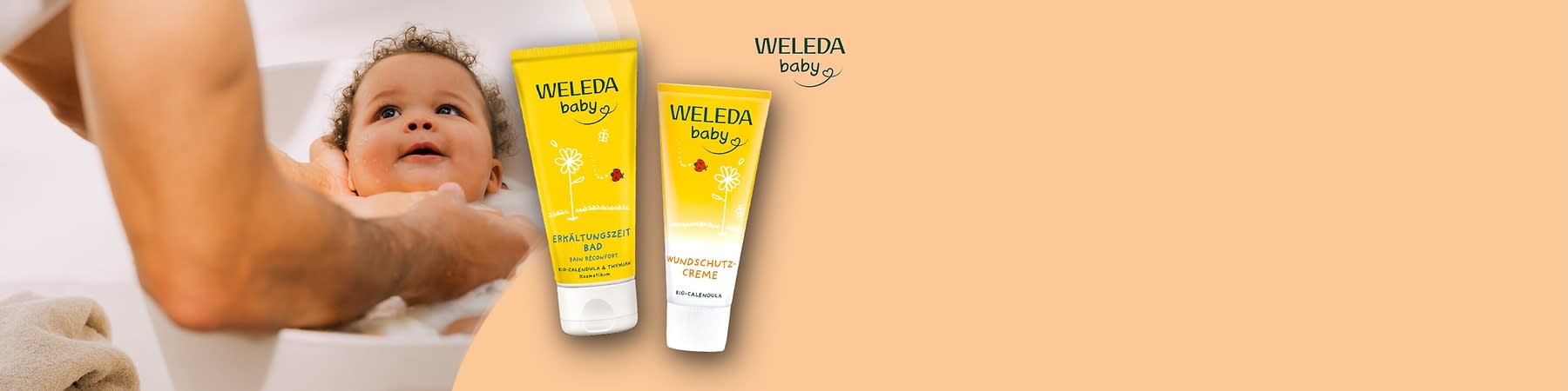 Zwei gelbe Weleda Baby Produktverpackungen, links Erkältungszeit Bad mit roter Blume und rechts Wundschutzcreme mit roter Blume, beide mit Bio-Calendula und Eryngium