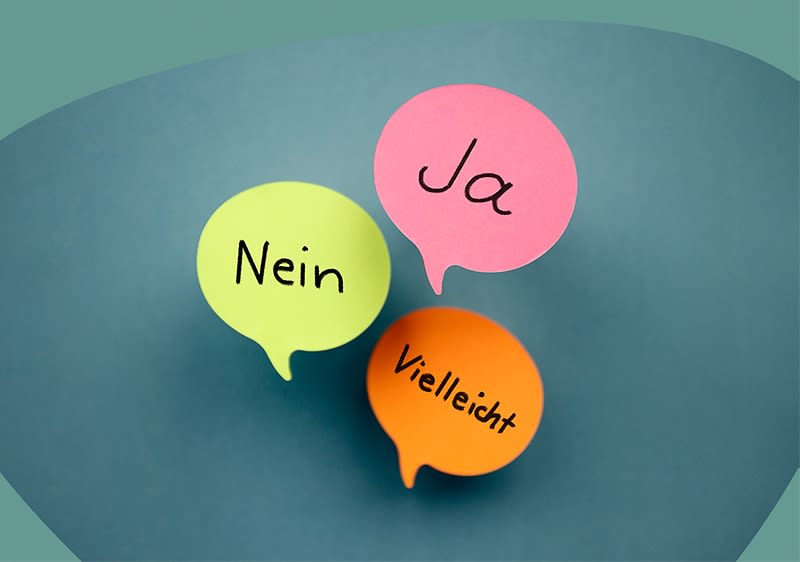 Bunte Sprechblasen mit Ja, Nein, Vielleicht
