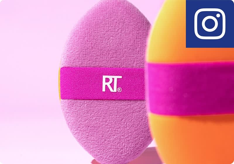 Zwei Make-up Schwämme