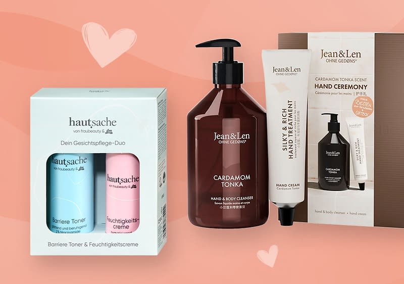 Eine Produktcollage zeigt links eine Verpackung mit zwei Hautpflegeprodukten von Jean & Len, rechts eine Handcreme und einen Handreiniger in einer Geschenkbox.