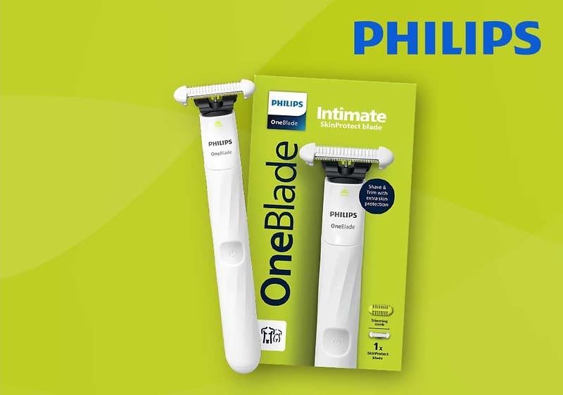 Eine grüne Verpackung des Philips OneBlade mit der Aufschrift „Intimate SkinProtect Blade“. Daneben der weiße Rasierer mit einem Klingenkopf. Oben rechts das Philips-Logo.