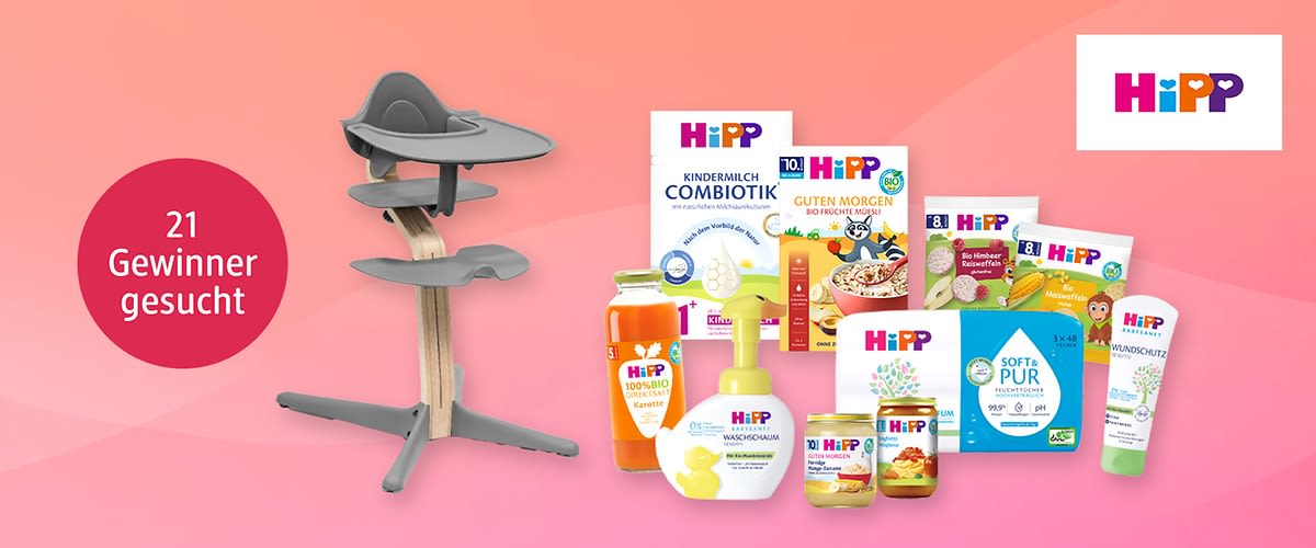 Eine Collage mit einem Kinderhochstuhl von Stokke, und verschiedene HiPP-Produkten daneben.