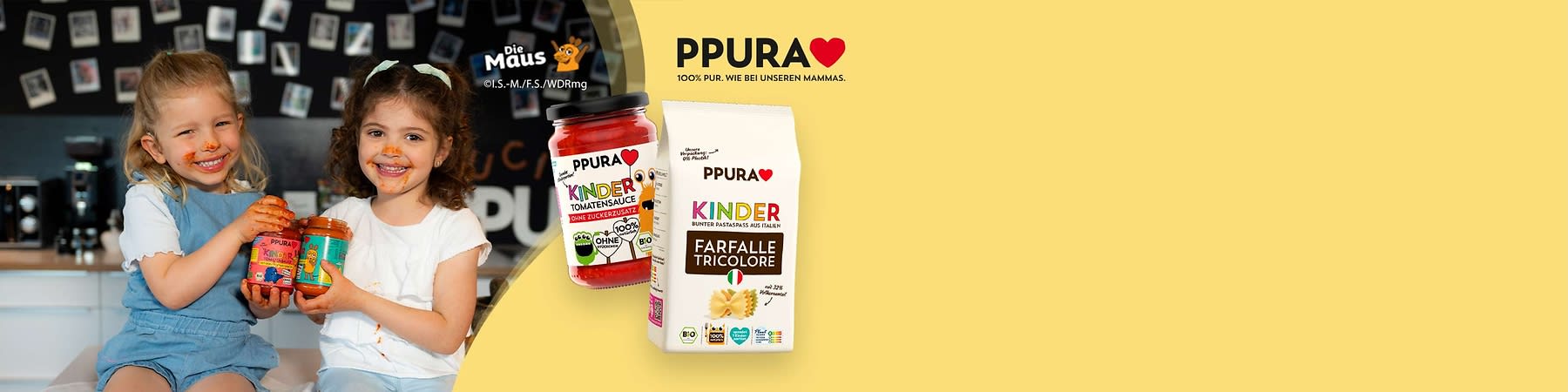 Eine Illustration zeigt zwei PPURA-Produkte vor einem gelben Hintergrund: links ein Glas Kinder Tomatensauce mit der Aufschrift OHNE Zuckerzusatz und Kinder Tomatensauce sowie zwei gezeichnete Figuren, rechts eine Packung Fusilli Vollkornreis mit der Aufschrift PPURA Fusilli 0% Gluten, 100% Geschmack Vollkorn Reis und einem italienischen Flaggen-Symbol, oben rechts der Text PPURA 100% pur. Wie bei unseren Mammas in schwarzer Schrift mit einem roten Herz daneben