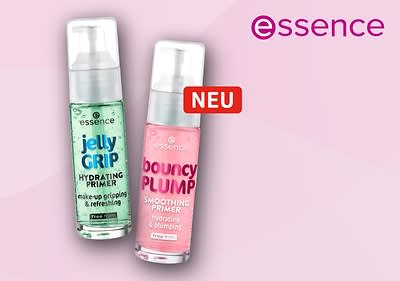 Zwei essence Primer-Flaschen, links grün mit der Aufschrift „jelly GRIP HYDRATING PRIMER“, rechts rosa mit der Aufschrift „bouncy PLUMP SMOOTHING PRIMER“, daneben ein rotes „NEU“-Schild