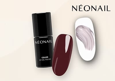 Eine schwarze Flasche mit der Aufschrift „NEONAIL Color UV Gel Polish“ neben zwei Nageldesigns, eines in dunklem Rot und eines mit grauem Pinselstrich auf weißem Hintergrund